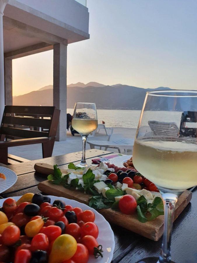 La Casa Di Sonja Lejlighed Tivat Eksteriør billede