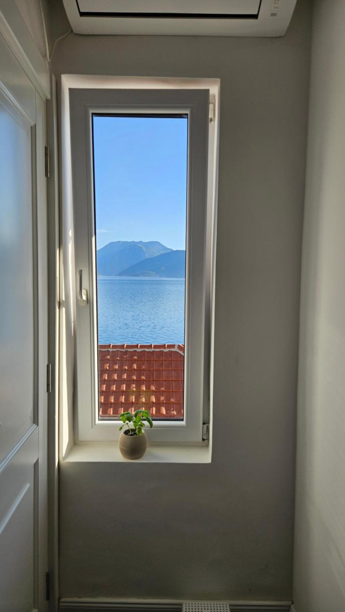 La Casa Di Sonja Lejlighed Tivat Eksteriør billede